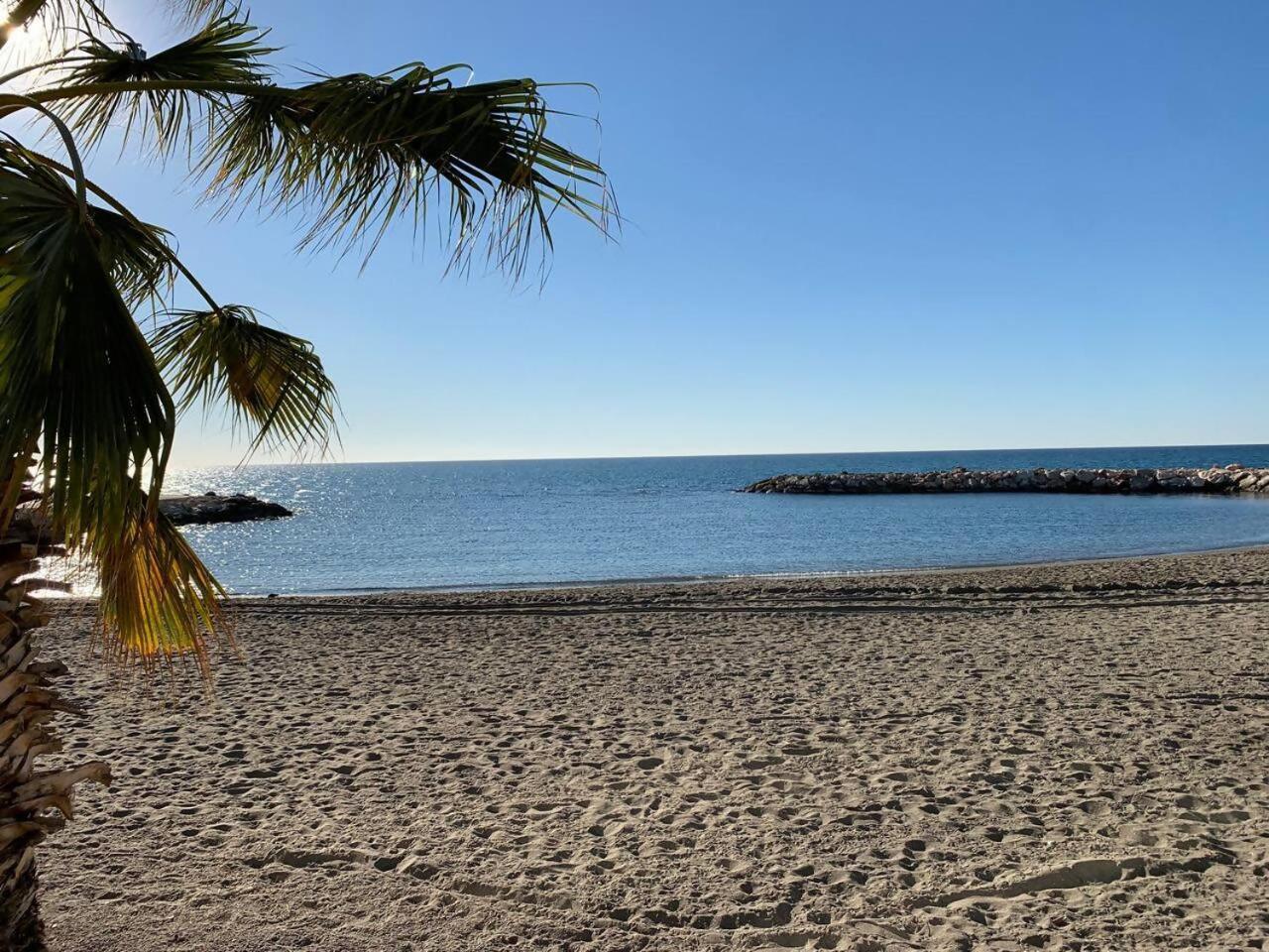 Apartamento Frente Al Mar Pedregalejo 马拉加 外观 照片