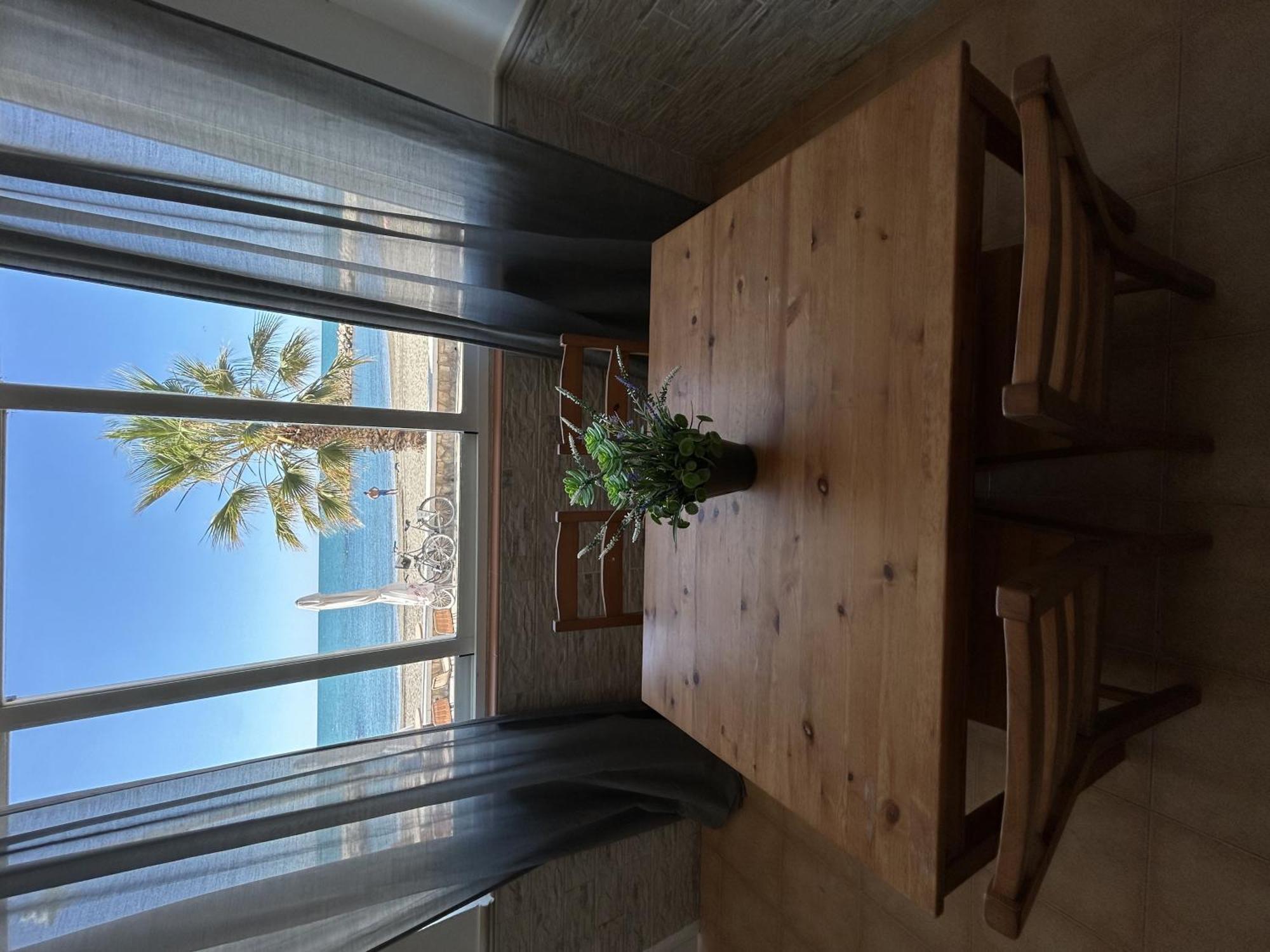 Apartamento Frente Al Mar Pedregalejo 马拉加 外观 照片
